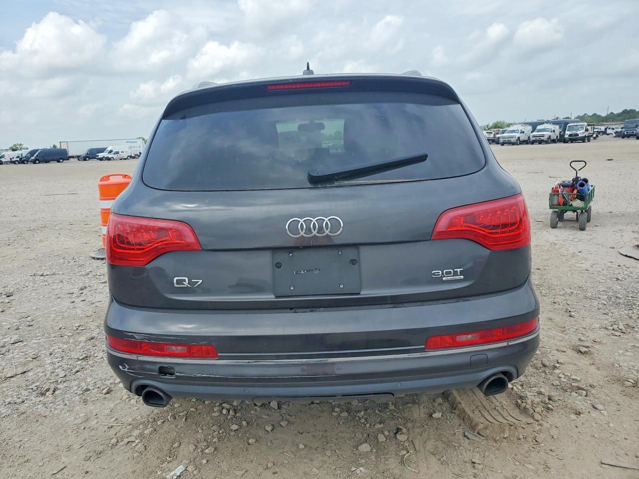 2015 Audi Q7 Premium Plus - Фото 6