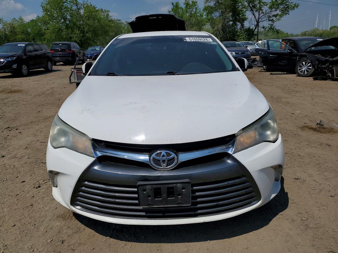 2016 Toyota Camry Le - Image 5