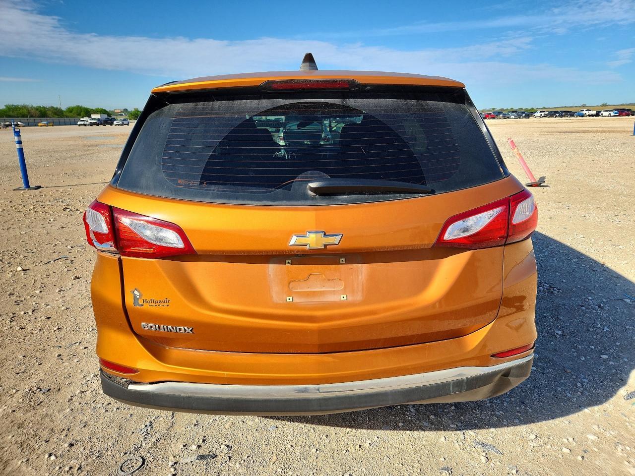 2018 Chevrolet Equinox Ls - Фото 6