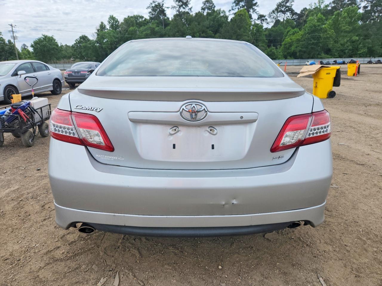 2010 Toyota Camry Se - Фото 6