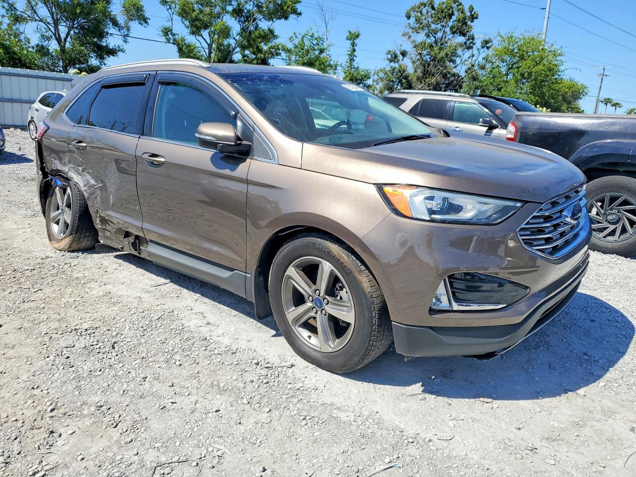 2019 Ford Edge Sel - Фото 4