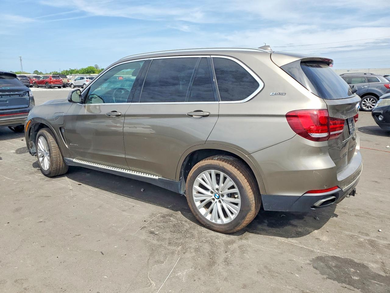 2017 BMW X5 Xdr40E - Фото 2