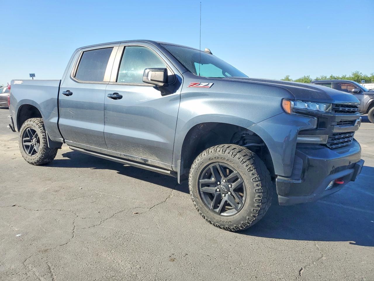 2020 Chevrolet Silverado K1500 Lt Trail Boss - Image 4