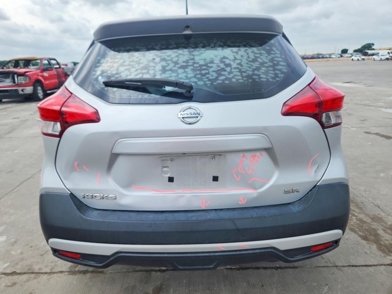 2019 Nissan Kicks Sr - Фото 6