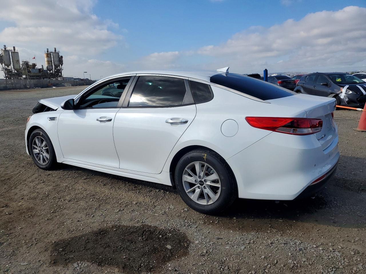 2018 Kia Optima Lx - Image 2