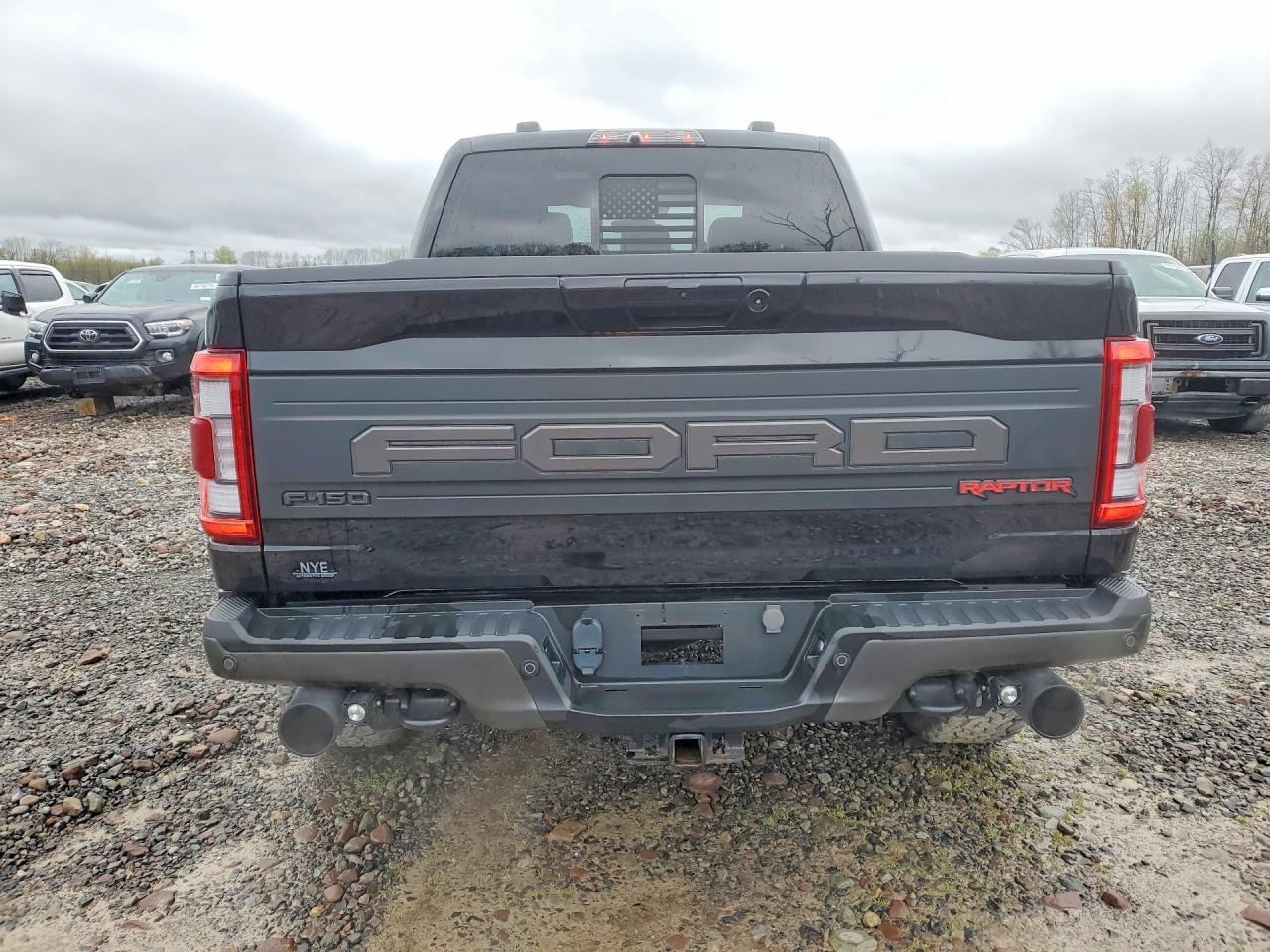 2023 Ford F150 Raptor - Фото 6