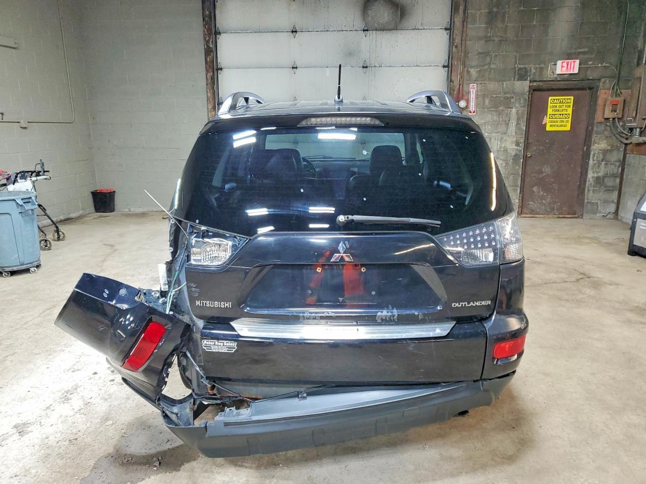 2010 Mitsubishi Outlander Se - Image 6