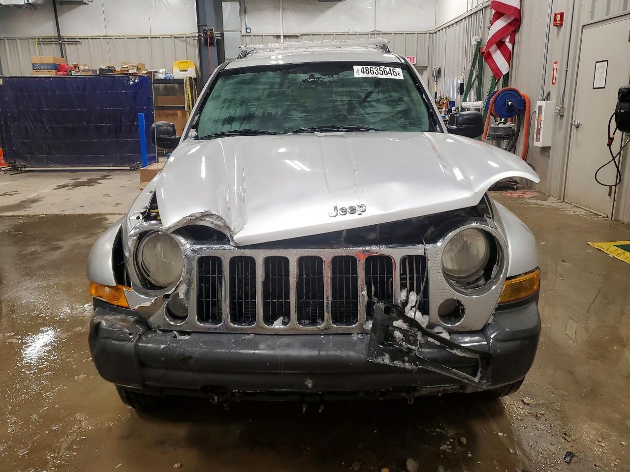2005 Jeep Liberty Limited - Фото 5