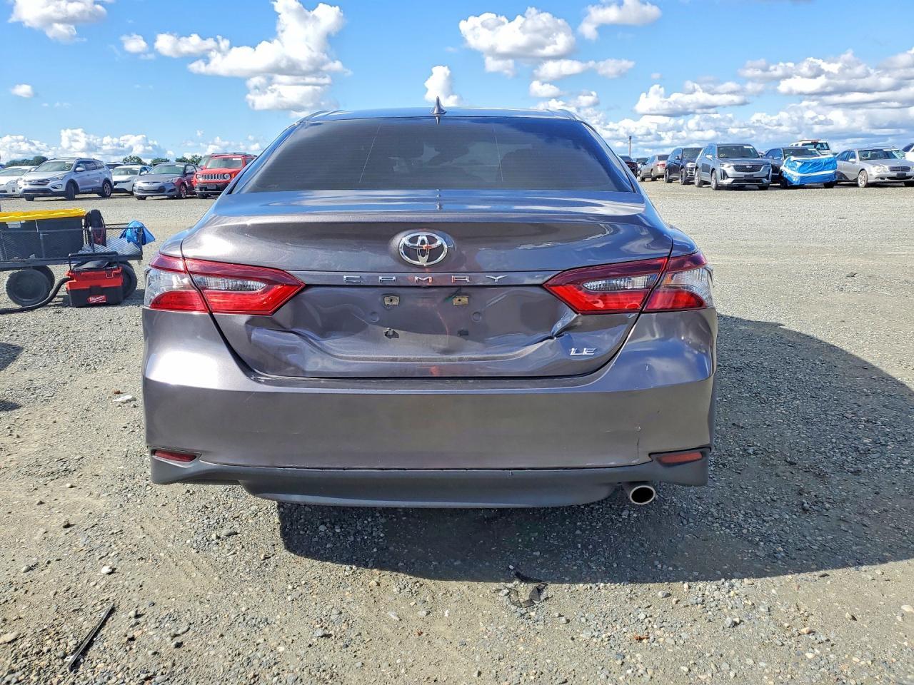 2023 Toyota Camry Le - Image 6