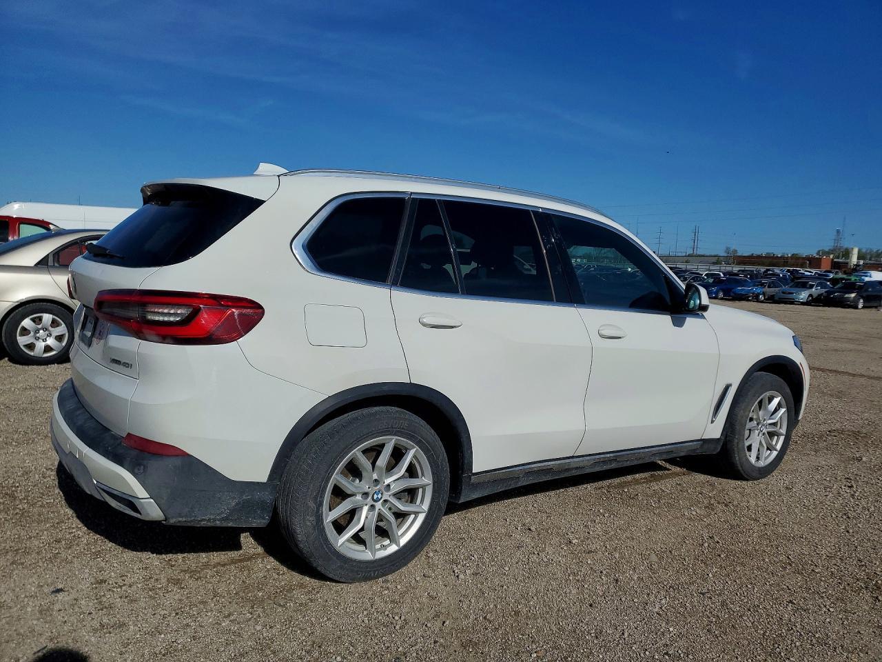 2020 BMW X5 xDrive40I - Фото 3