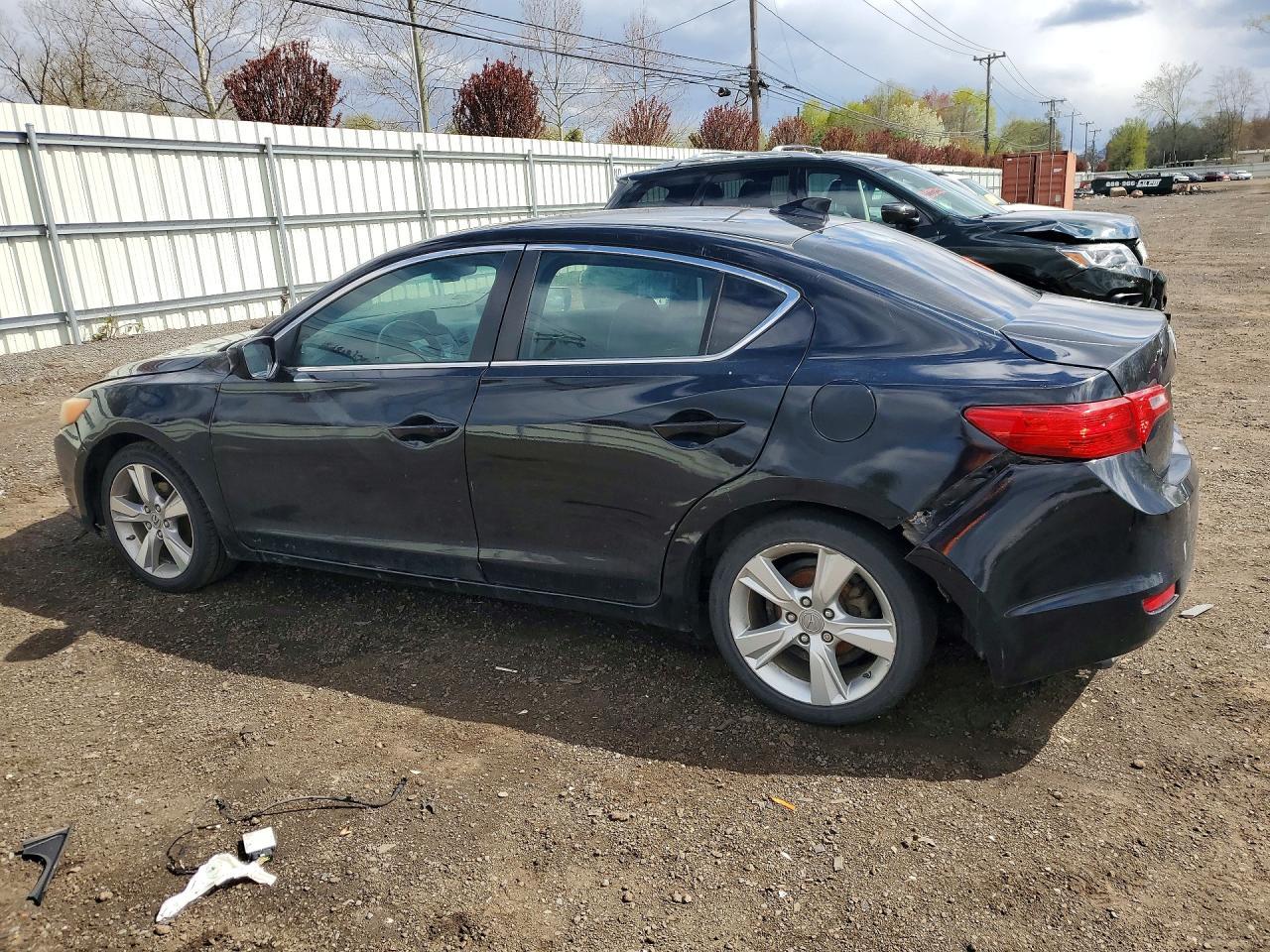 2013 Acura Ilx 20 Tech - Фото 2