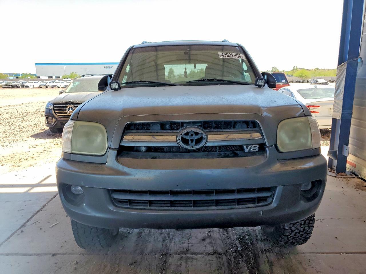 2005 Toyota Sequoia Sr5 - Фото 5