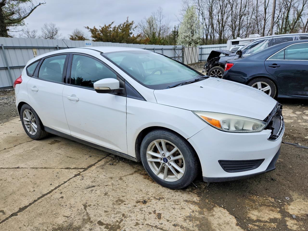 2015 Ford Focus Se - Фото 4