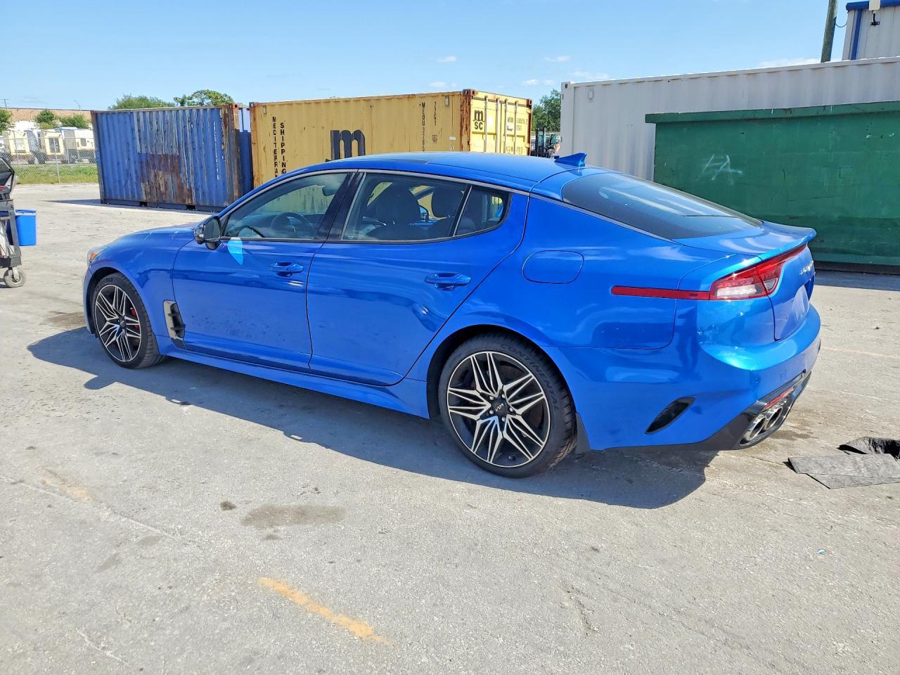 2022 Kia Stinger Gt2 - Фото 2