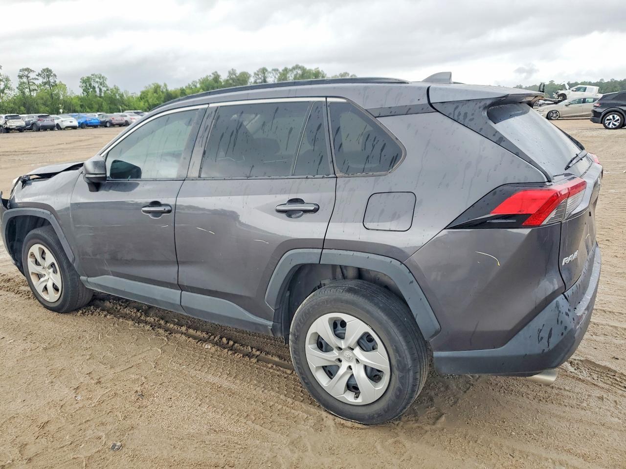 2019 Toyota Rav 4 - Image 2