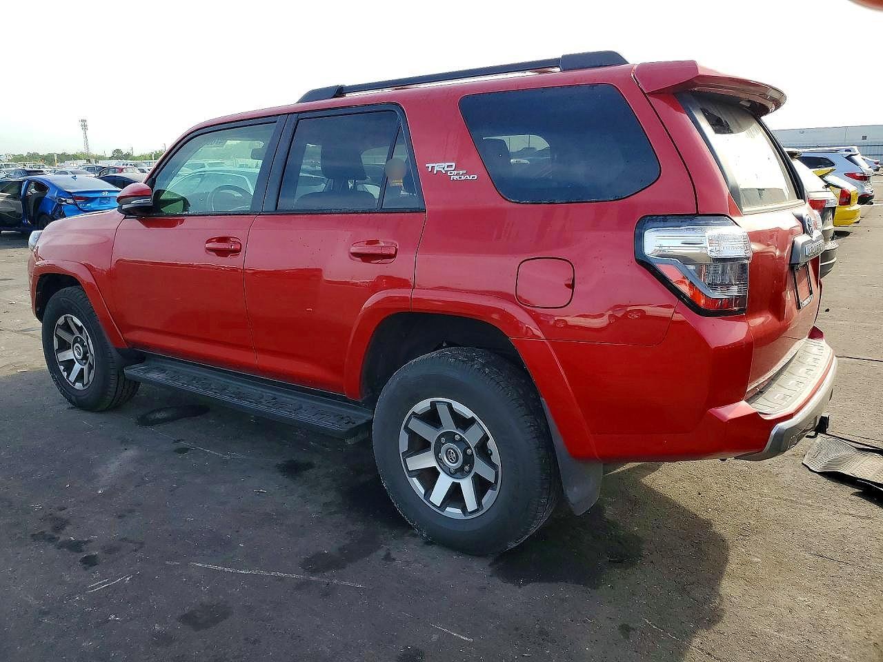 2022 Toyota 4Runner Trd Off-Road Premium - Фото 2