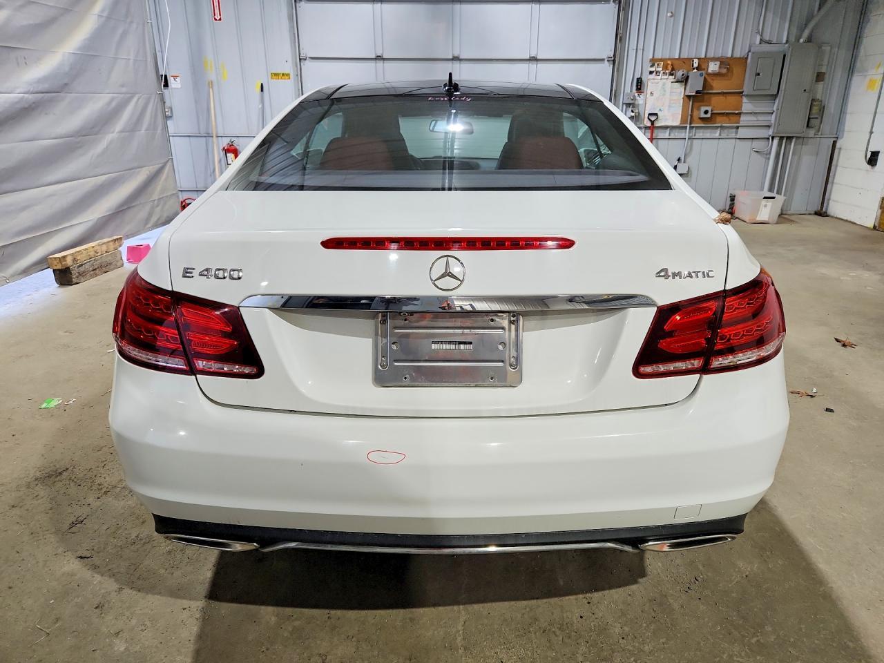 2016 Mercedes-Benz E 400 4Matic - Фото 6