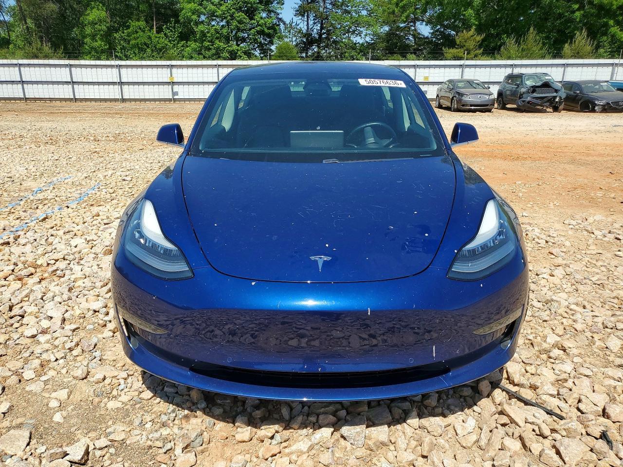 2019 Tesla Model 3 - Фото 5