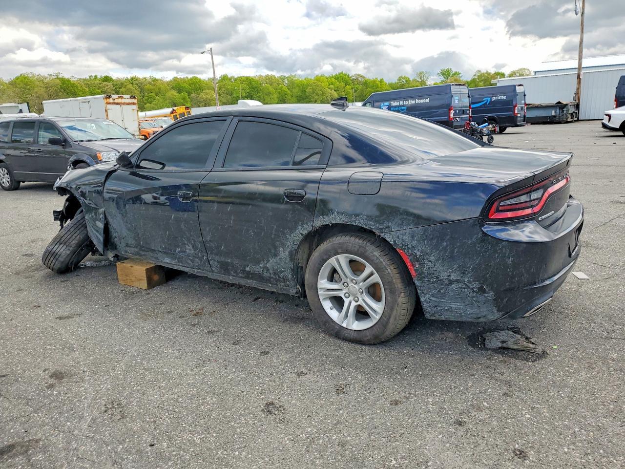 2023 Dodge Charger Sxt - Image 2