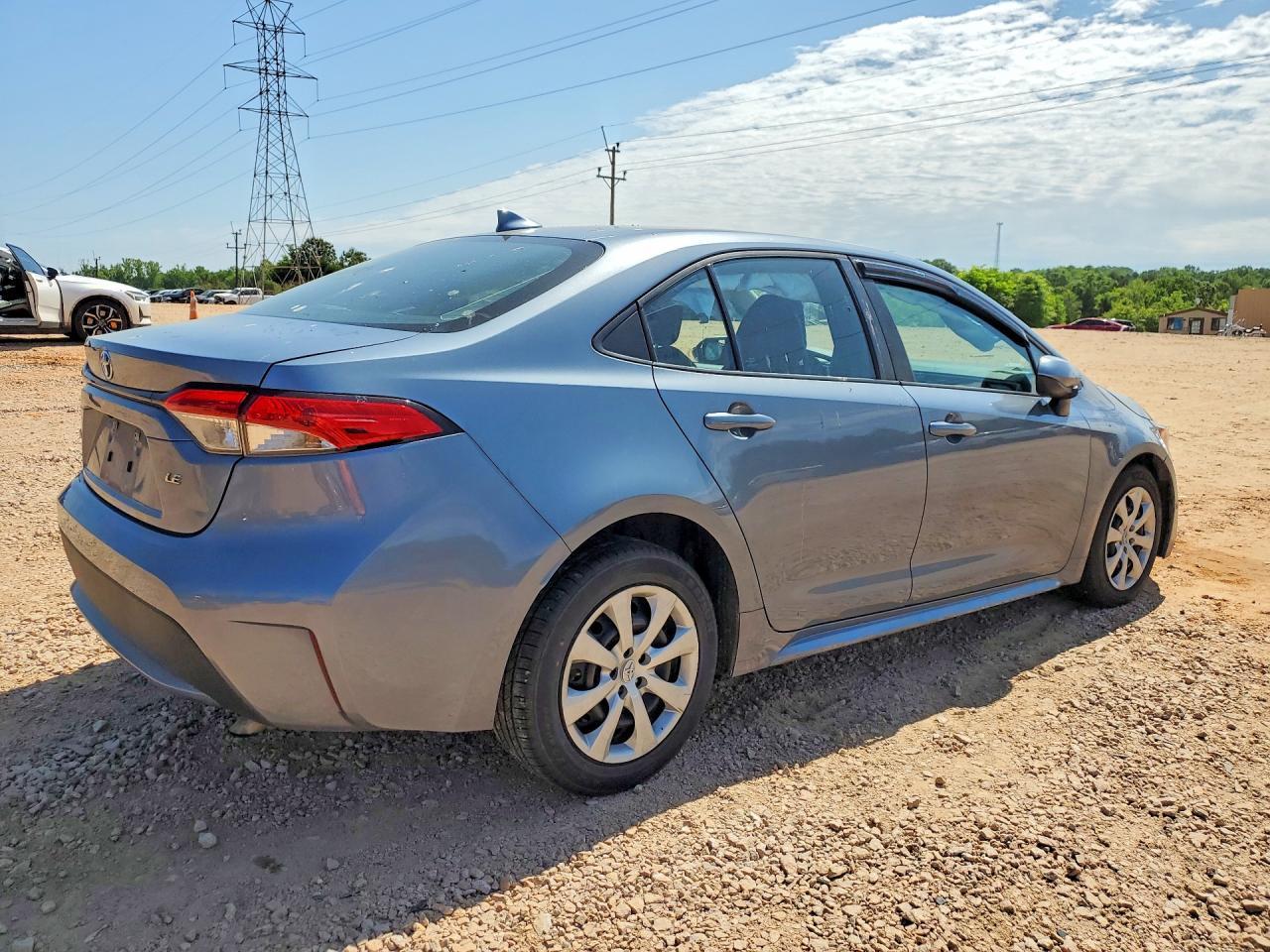 2022 Toyota Corolla Le - Фото 3