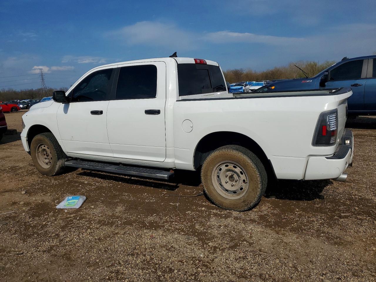 2017 Ram 1500 Slt - Image 2