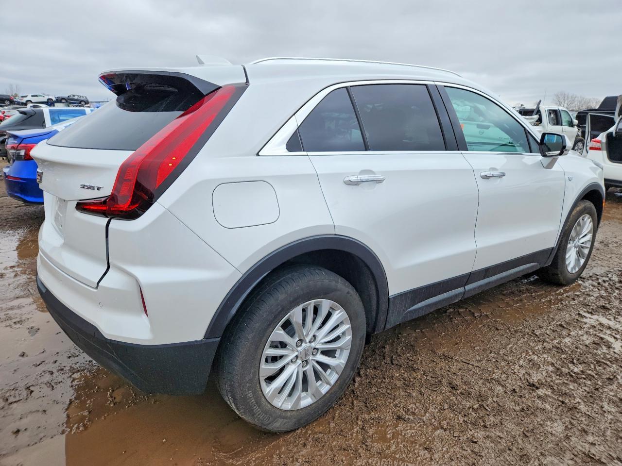 2024 Cadillac Xt4 Luxury - Фото 3