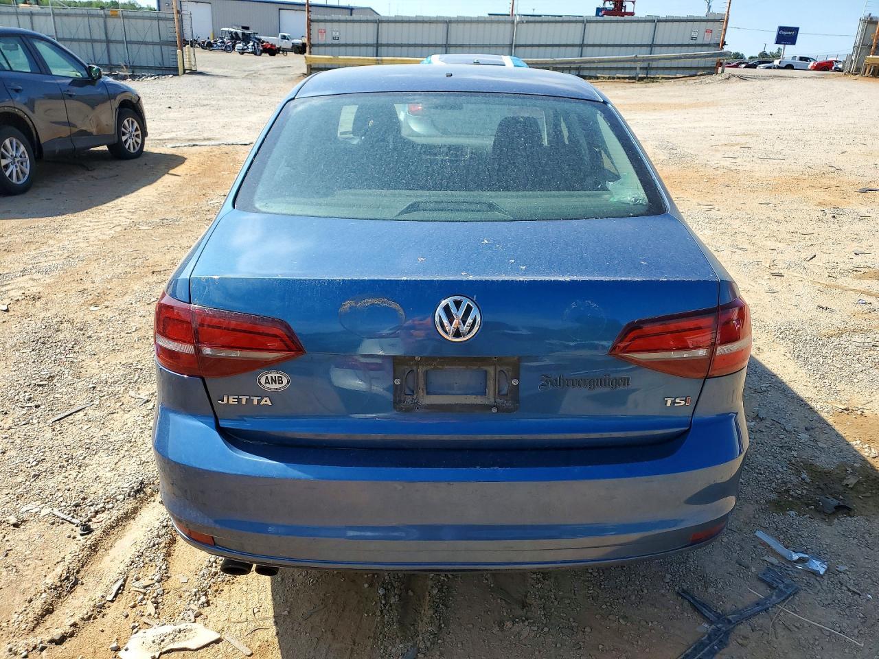 2016 Volkswagen Jetta S - Фото 6