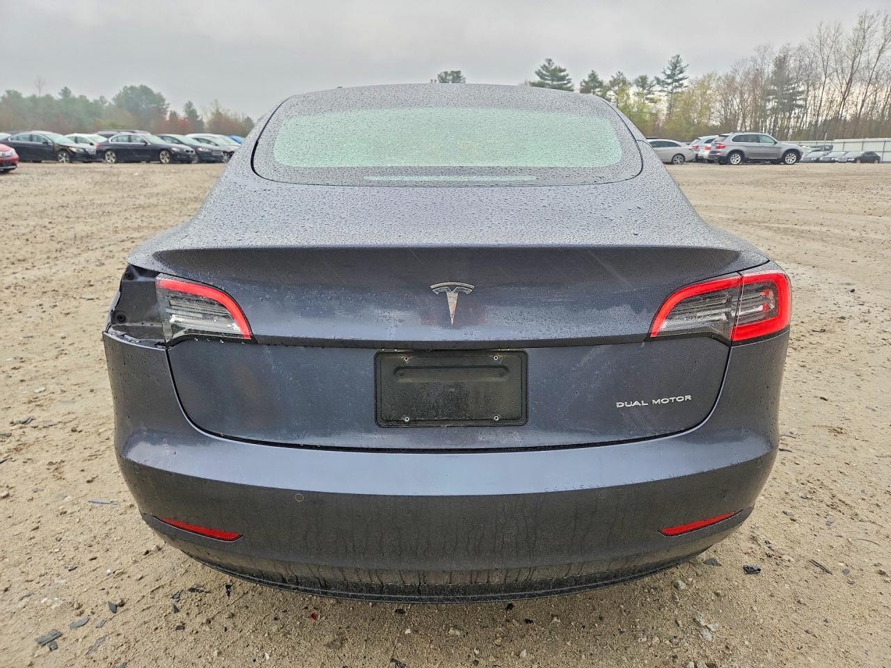 2021 Tesla Model 3 - Фото 6