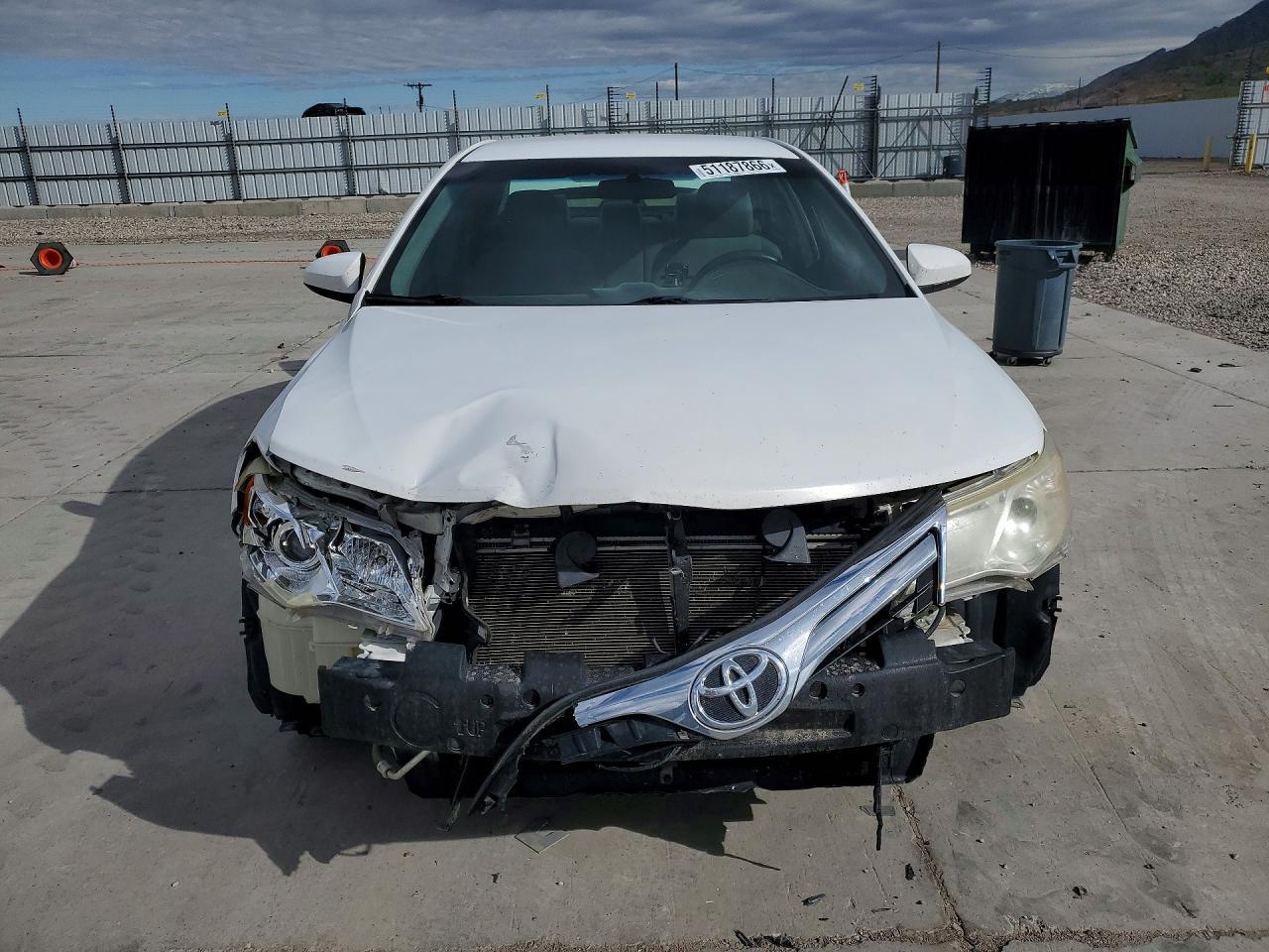 2012 Toyota Camry Le - Фото 5