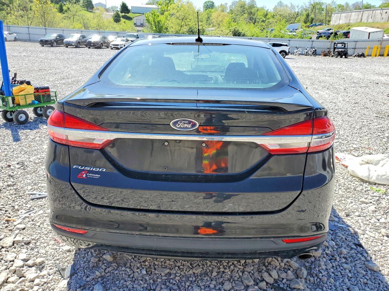 2017 Ford Fusion S - Фото 6