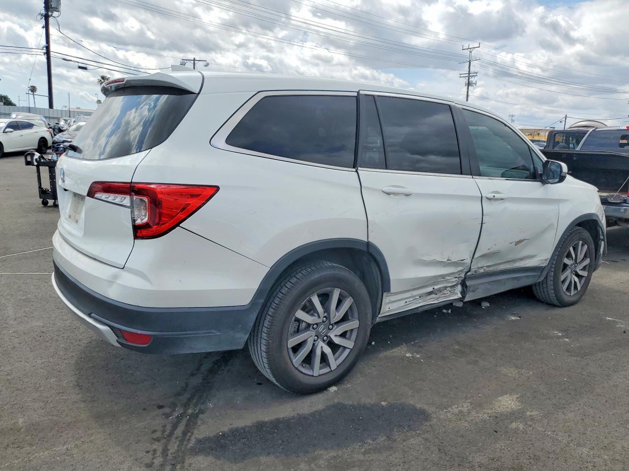 2020 Honda Pilot Ex - Фото 3