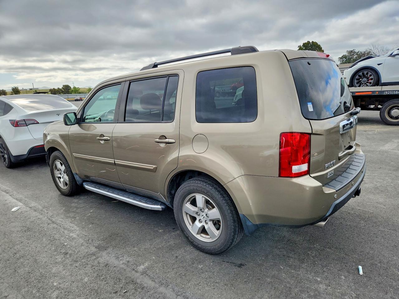 2011 Honda Pilot Ex - Image 2