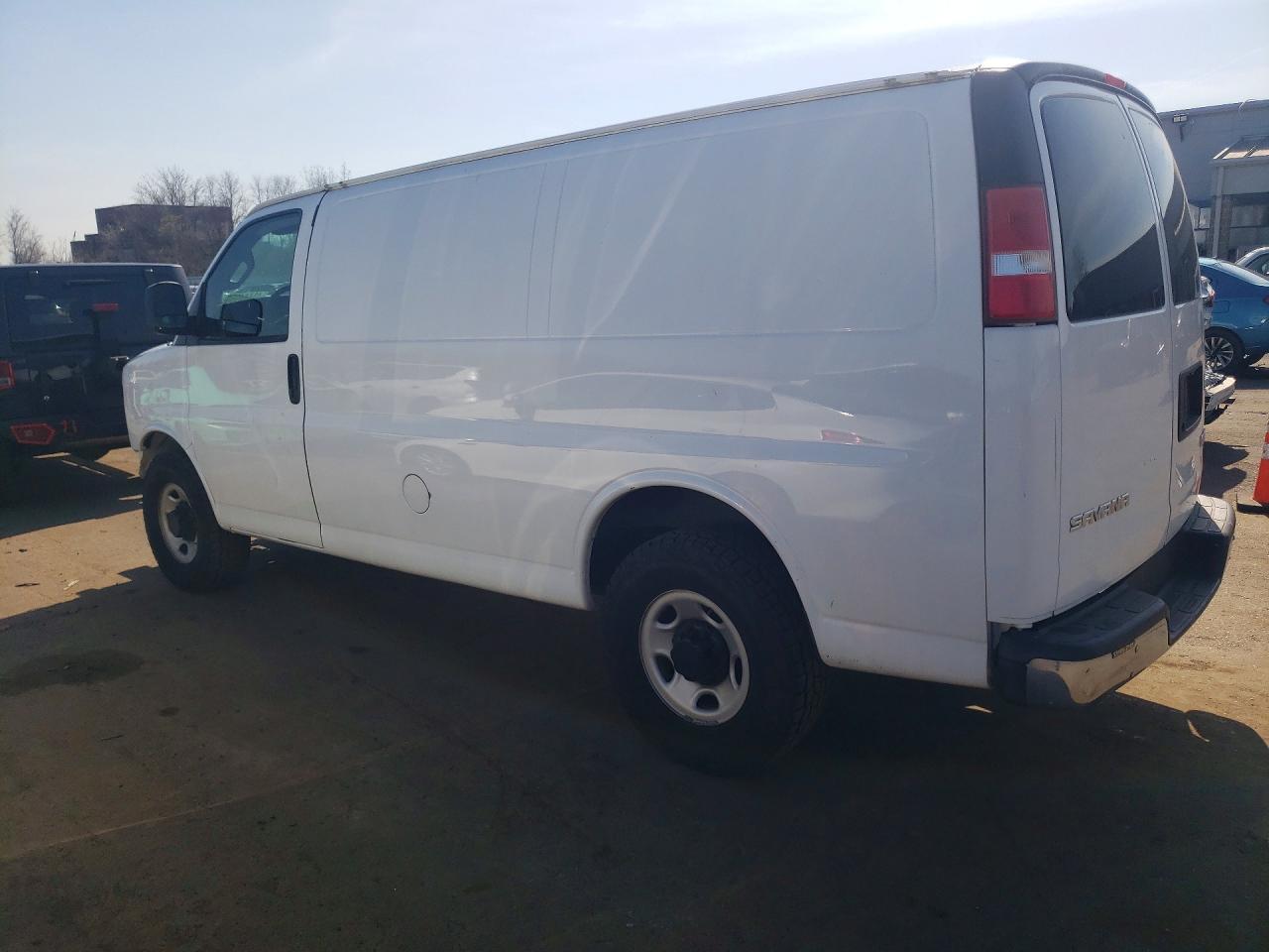 2016 GMC Savana G2500 - Фото 2