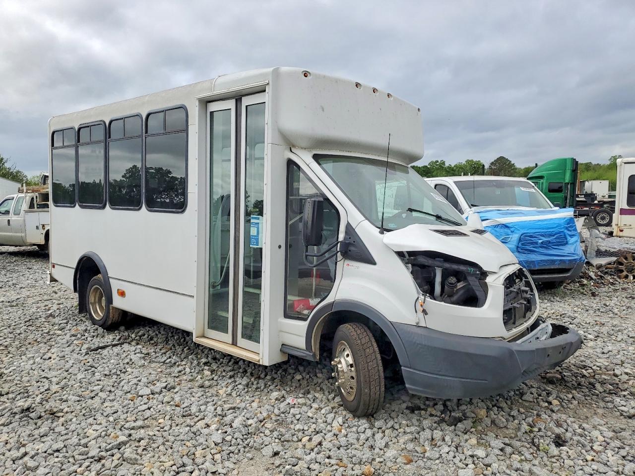 2018 Ford Transit T-350 Shuttle Bus