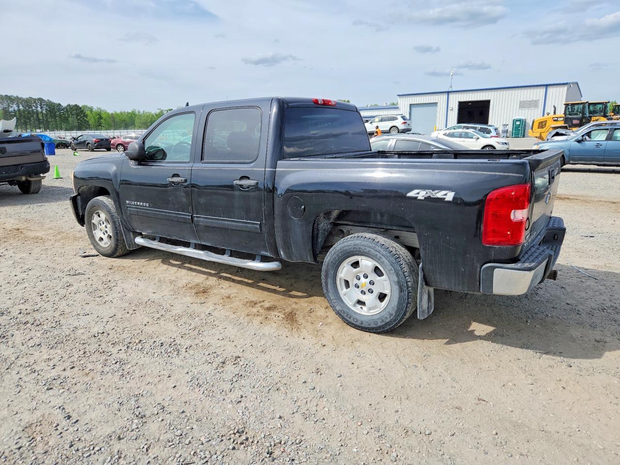2010 Chevrolet Silverado K1500 Lt - Фото 2