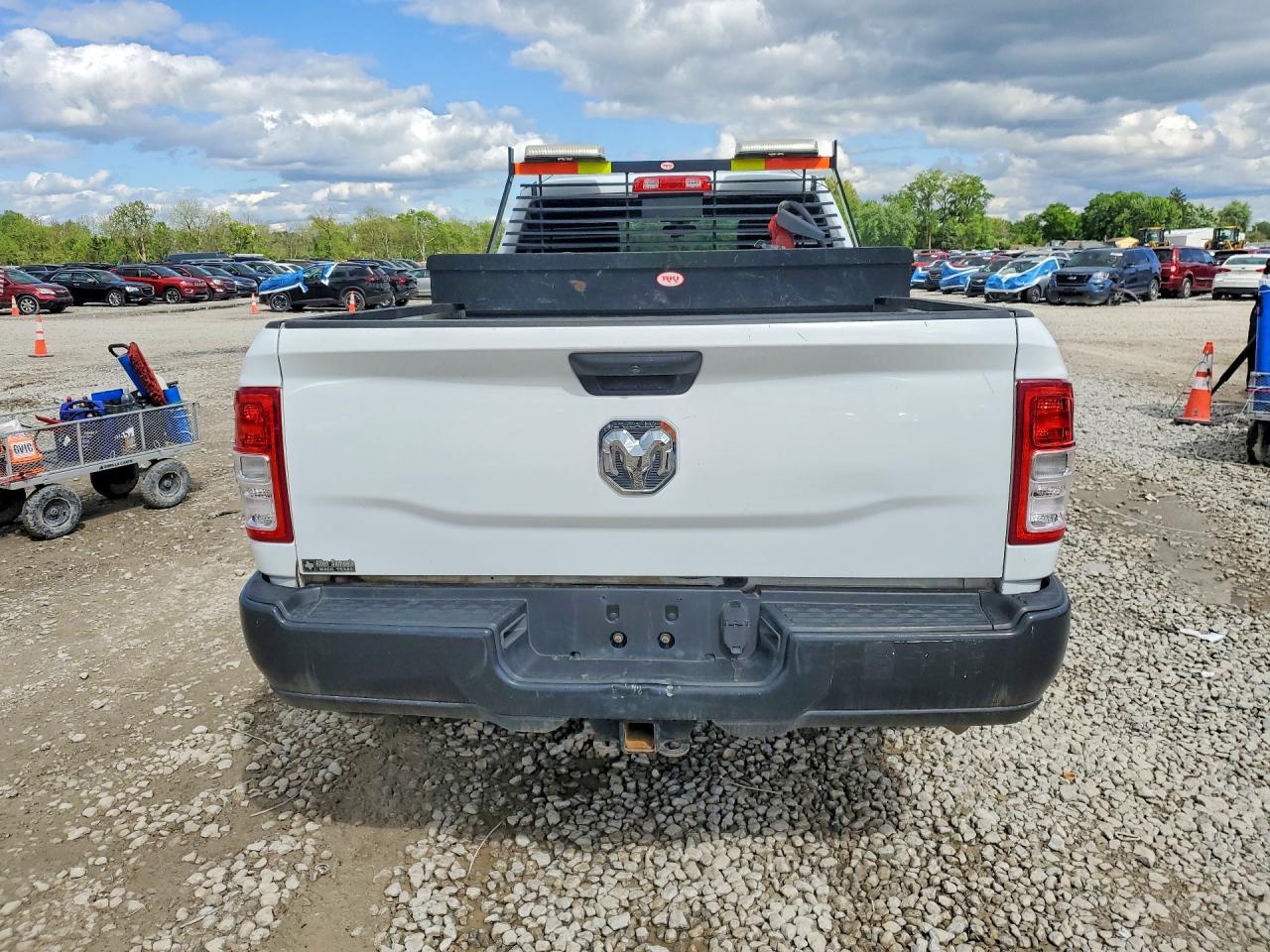2021 Ram 2500 Tradesman - Фото 6