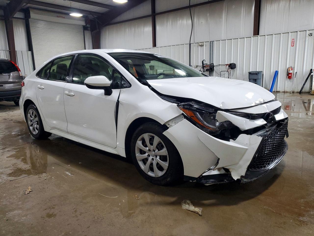 2022 Toyota Corolla Le - Фото 4