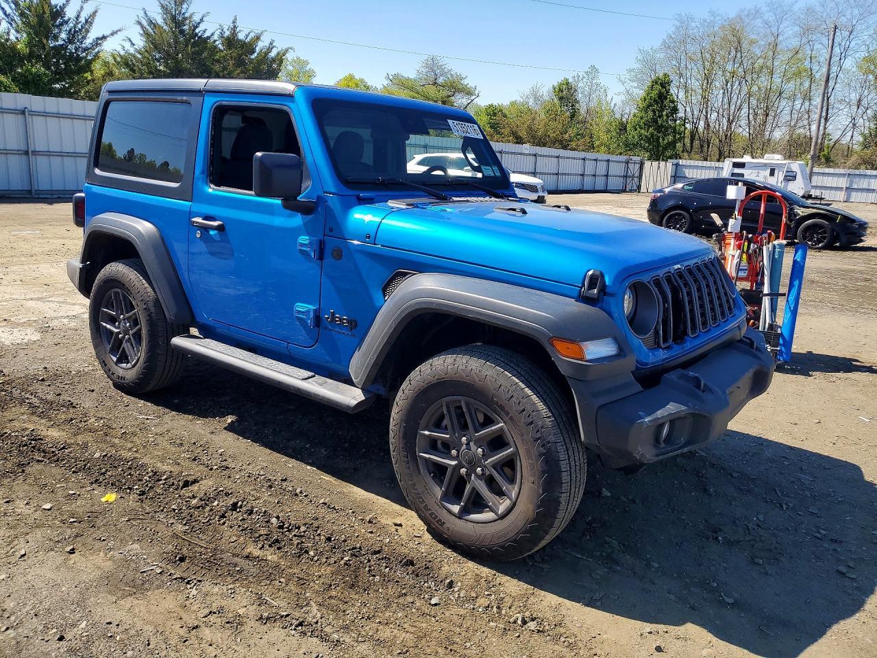 2025 Jeep Wrangler Sport - Image 4