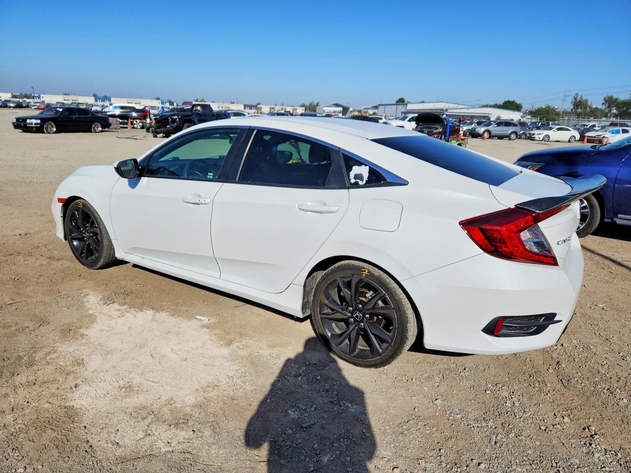 2020 Honda Civic Sport - Фото 2