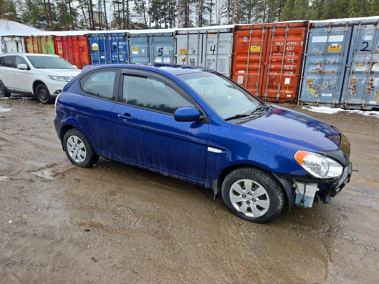 2011 Hyundai Accent Se - Image 4