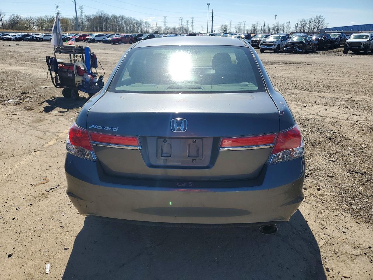 2011 Honda Accord Lxp - Image 6