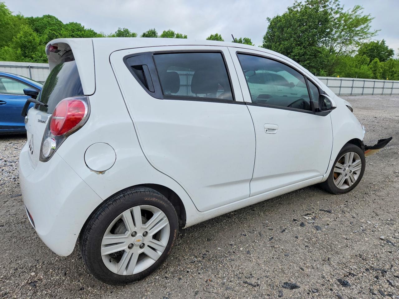 2015 Chevrolet Spark Ls - Фото 3