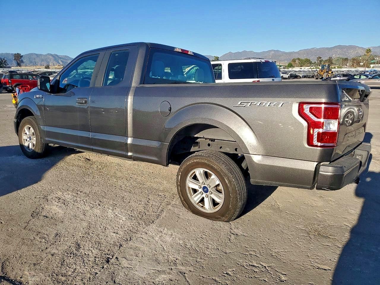 2018 Ford F150 Super Cab - Image 2