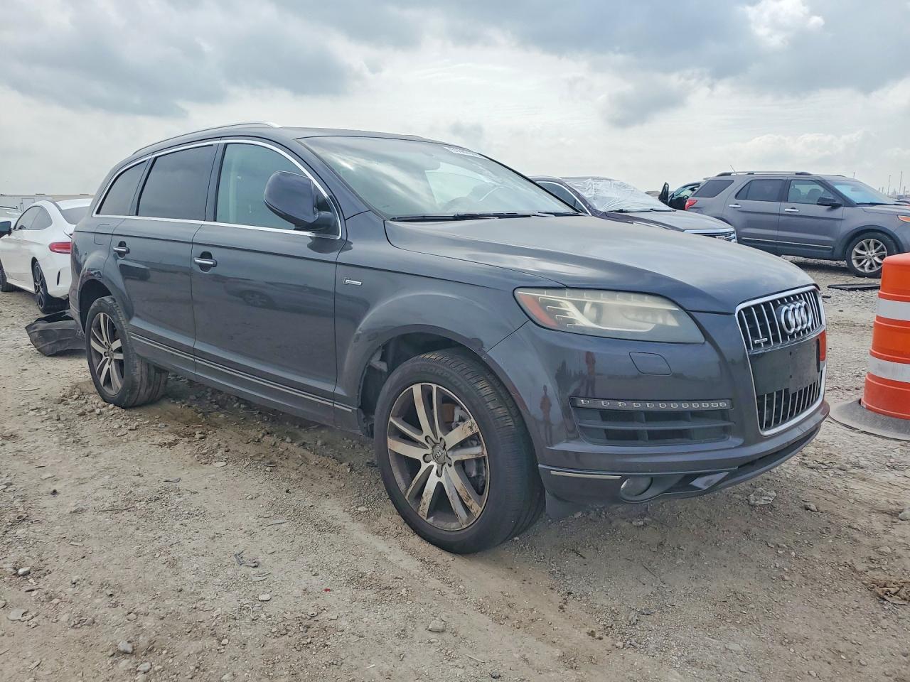 2015 Audi Q7 Premium Plus - Фото 4