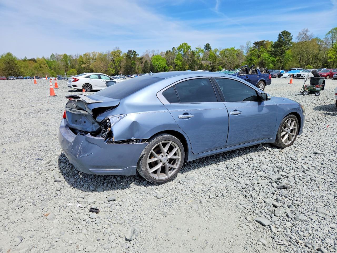 2011 Nissan Maxima 3.5 S - Фото 3