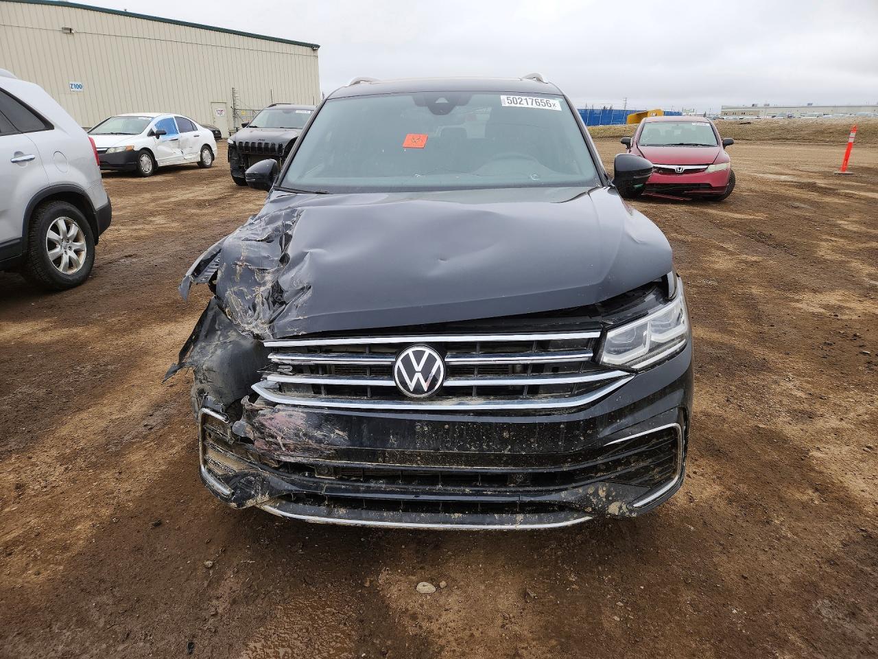 2022 Volkswagen Tiguan Sel R-Line - Image 5