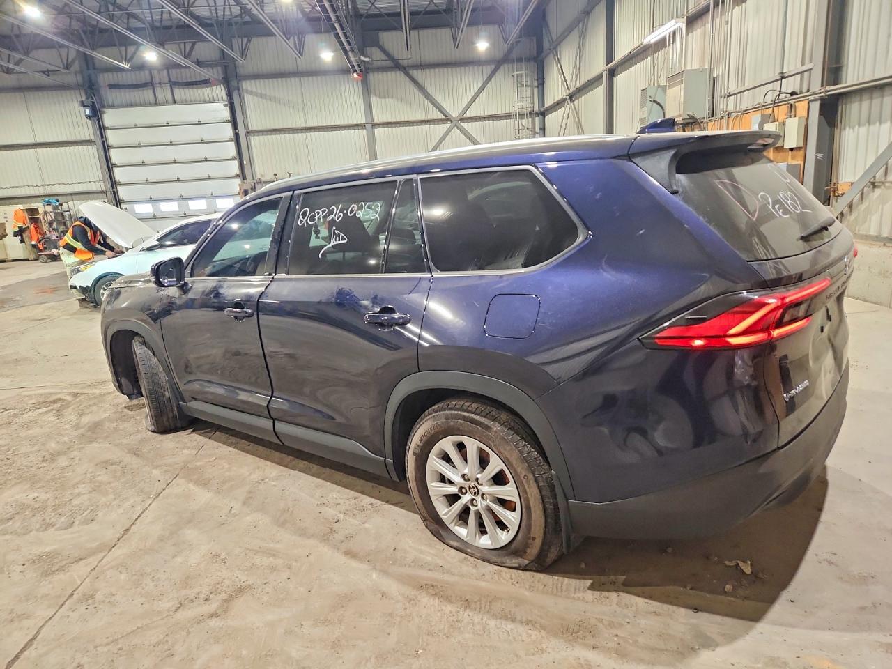2024 Toyota Grand Highlander Xle - Фото 2