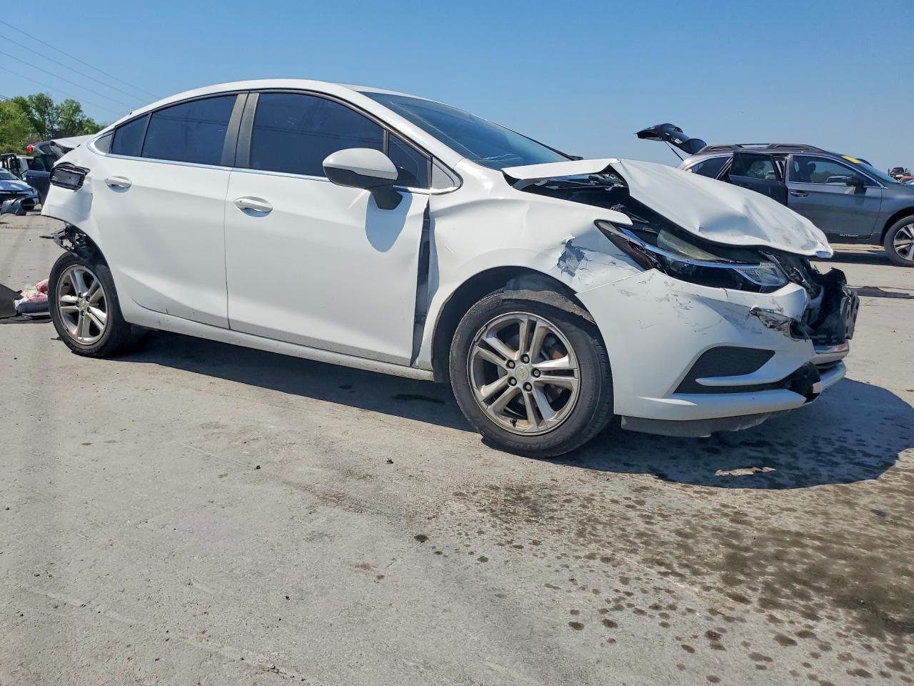 2018 Chevrolet Cruze Lt - Фото 4