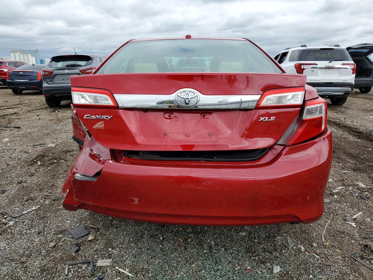 2014 Toyota Camry Xle - Image 6