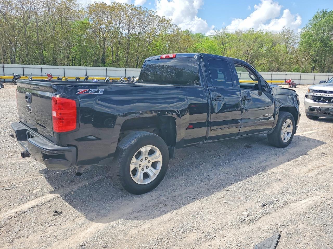 2017 Chevrolet Silverado K1500 Lt - Фото 3